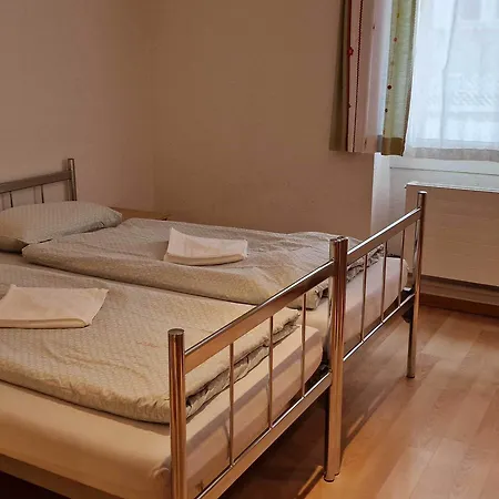 Youth Hostel *
